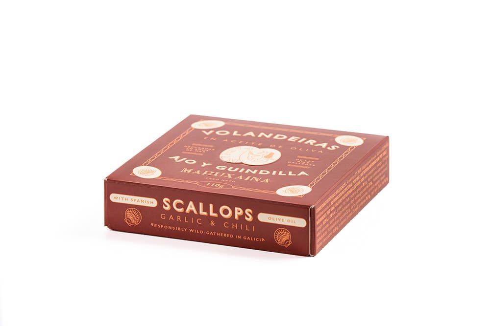 Maruxaina. Scallops in Spanish in Olive Oil, Garlic & Chili.